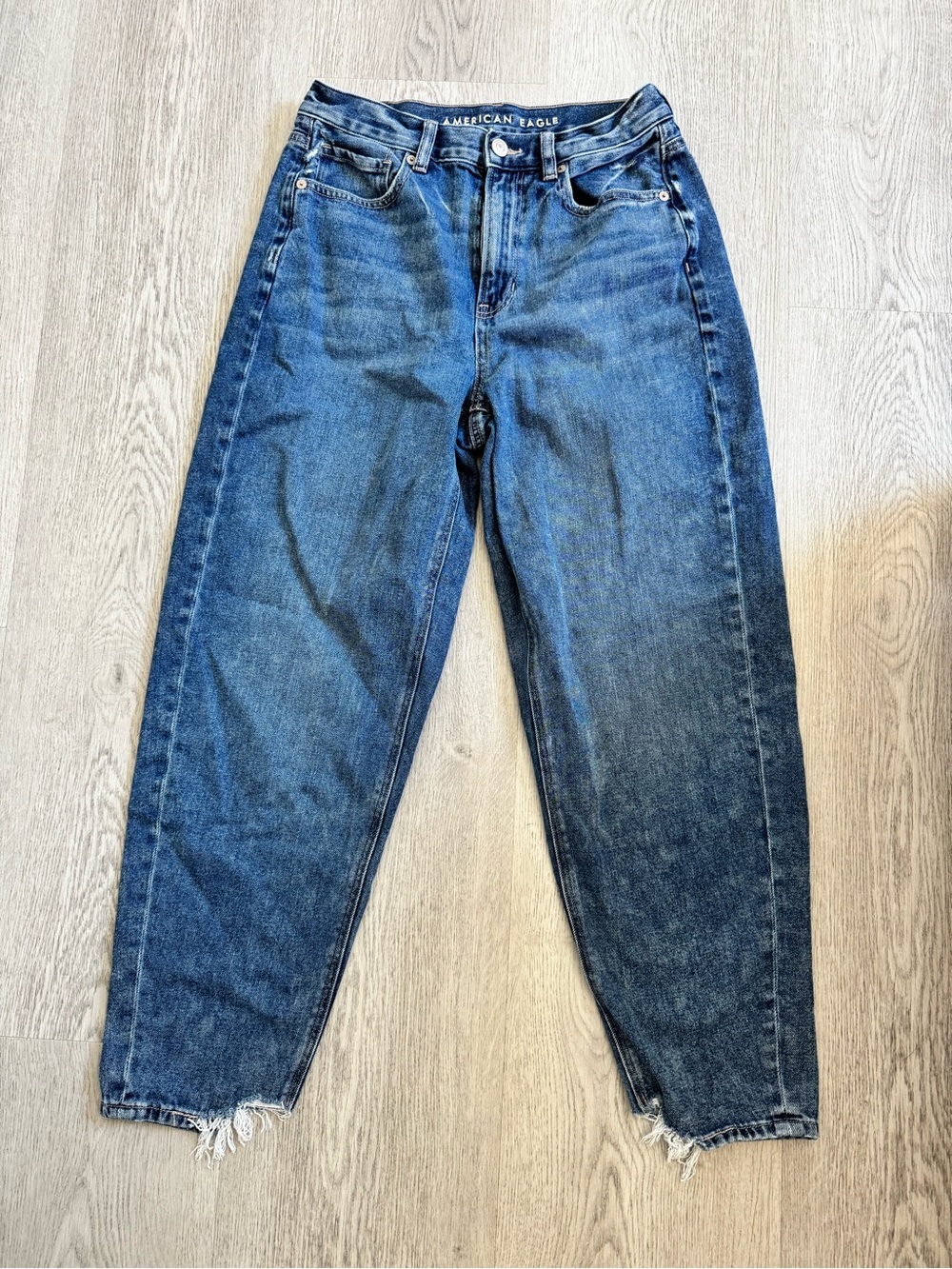 American Eagle Outfitters Dark Blue Relaxed Mom Jeans